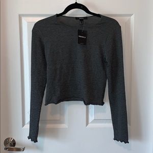 Grey stretchy ribbed cropped long sleeve size MED